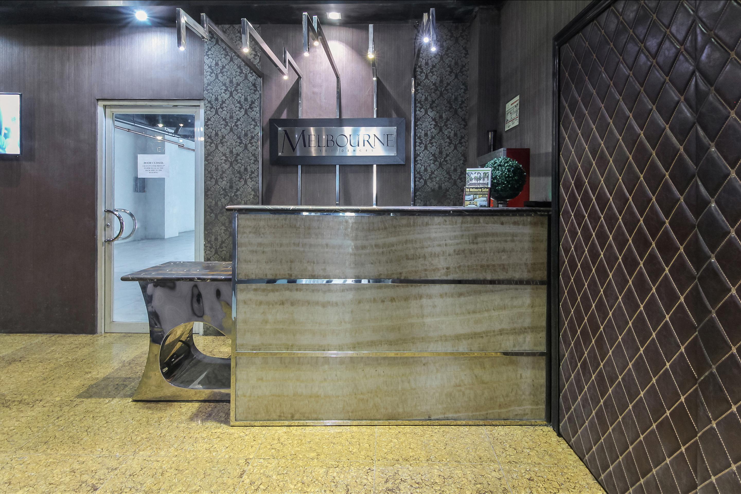 Melbourne Suites Makati City Exterior foto